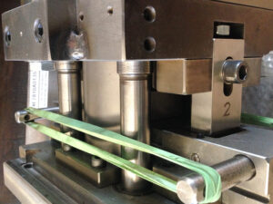 Montante porta stampo per presse settore ceramica